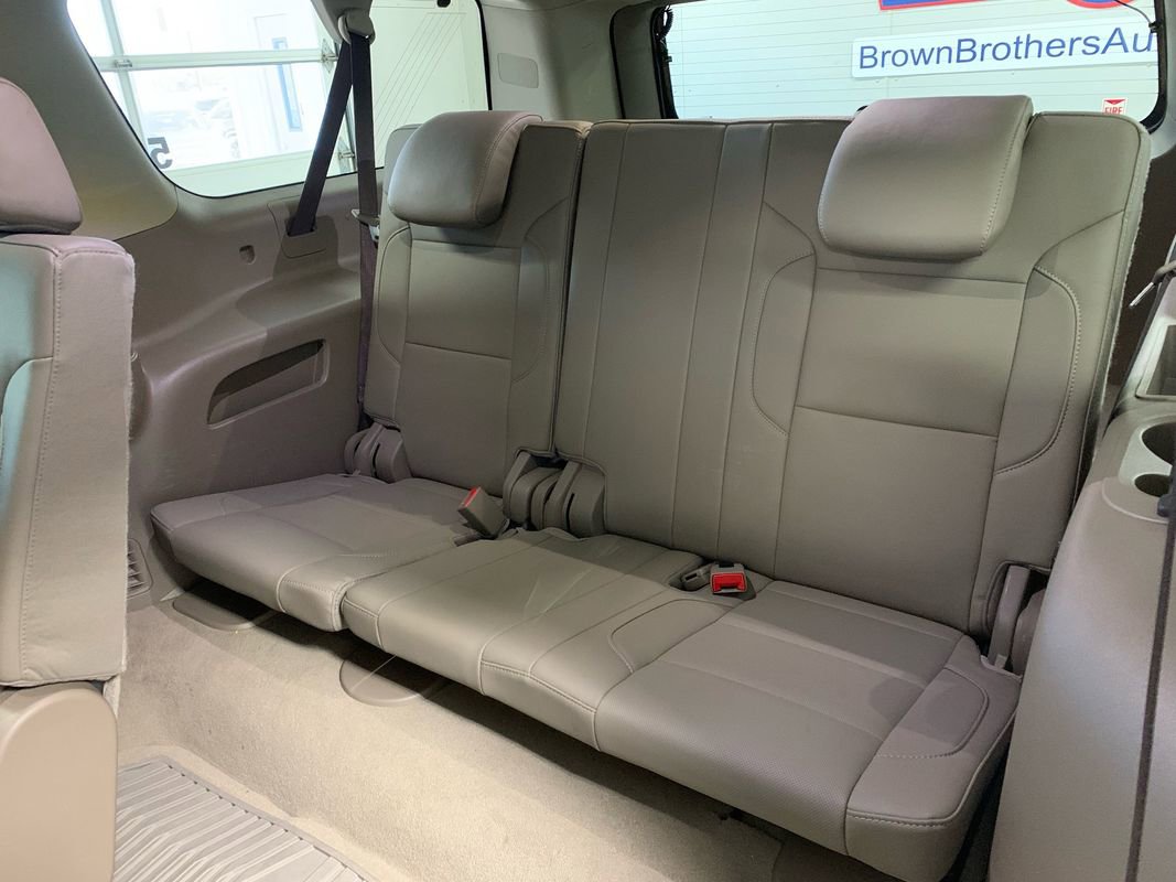 Used 2020 Chevrolet Suburban Premier w/ Max Trailering Package image 27