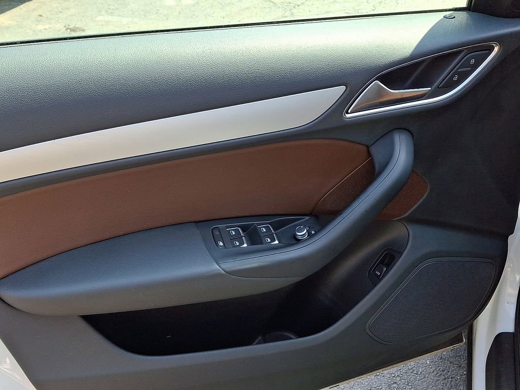 Used 2017 Audi Q3 2.0T Premium w/ Convenience Package image 18