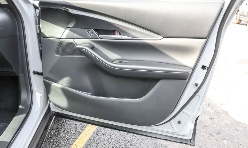 New 2026 MAZDA CX-30 AWD 2.5 S w/ Select Sport Pkg image 47