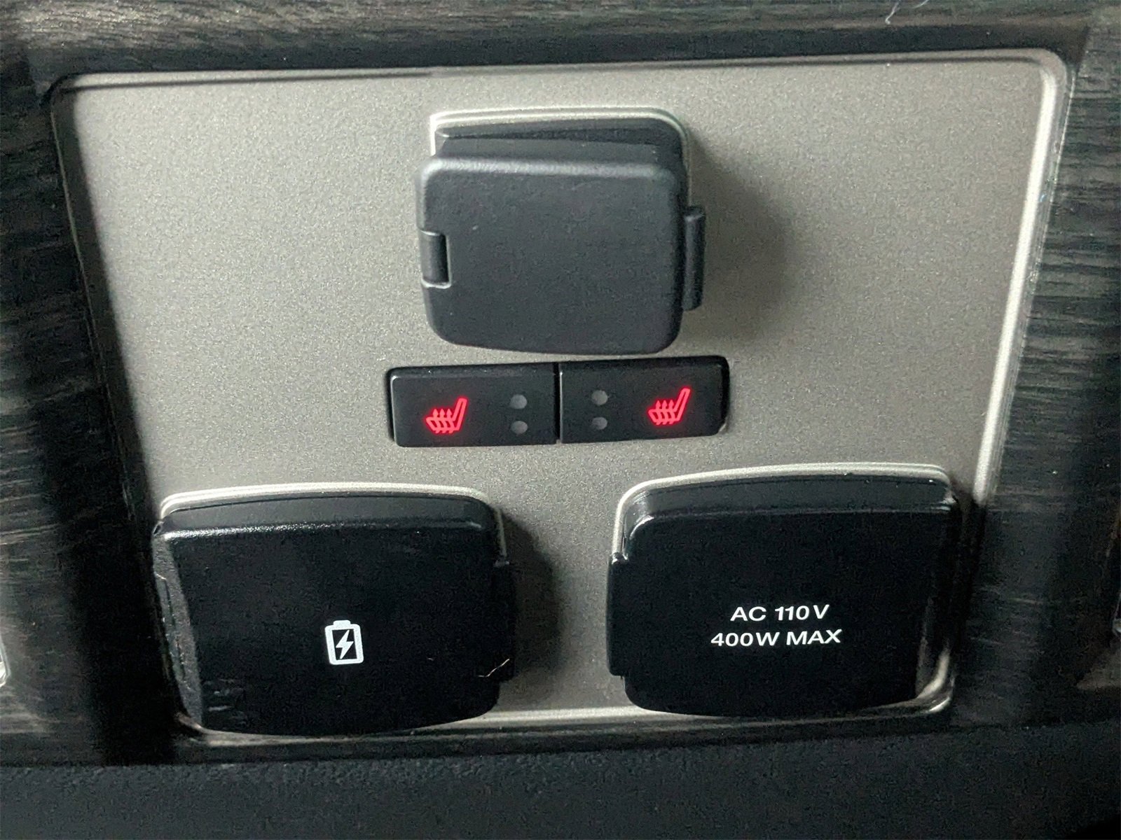 Used 2022 Ford F350 Lariat w/ Lariat Ultimate Package image 16