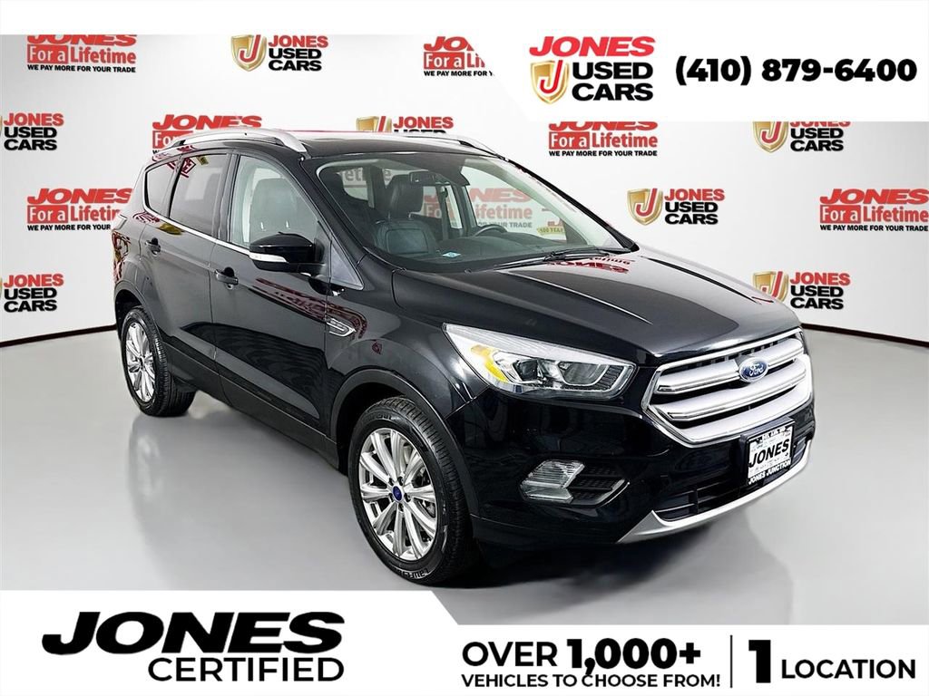 Used 2017 Ford Escape Titanium image 1