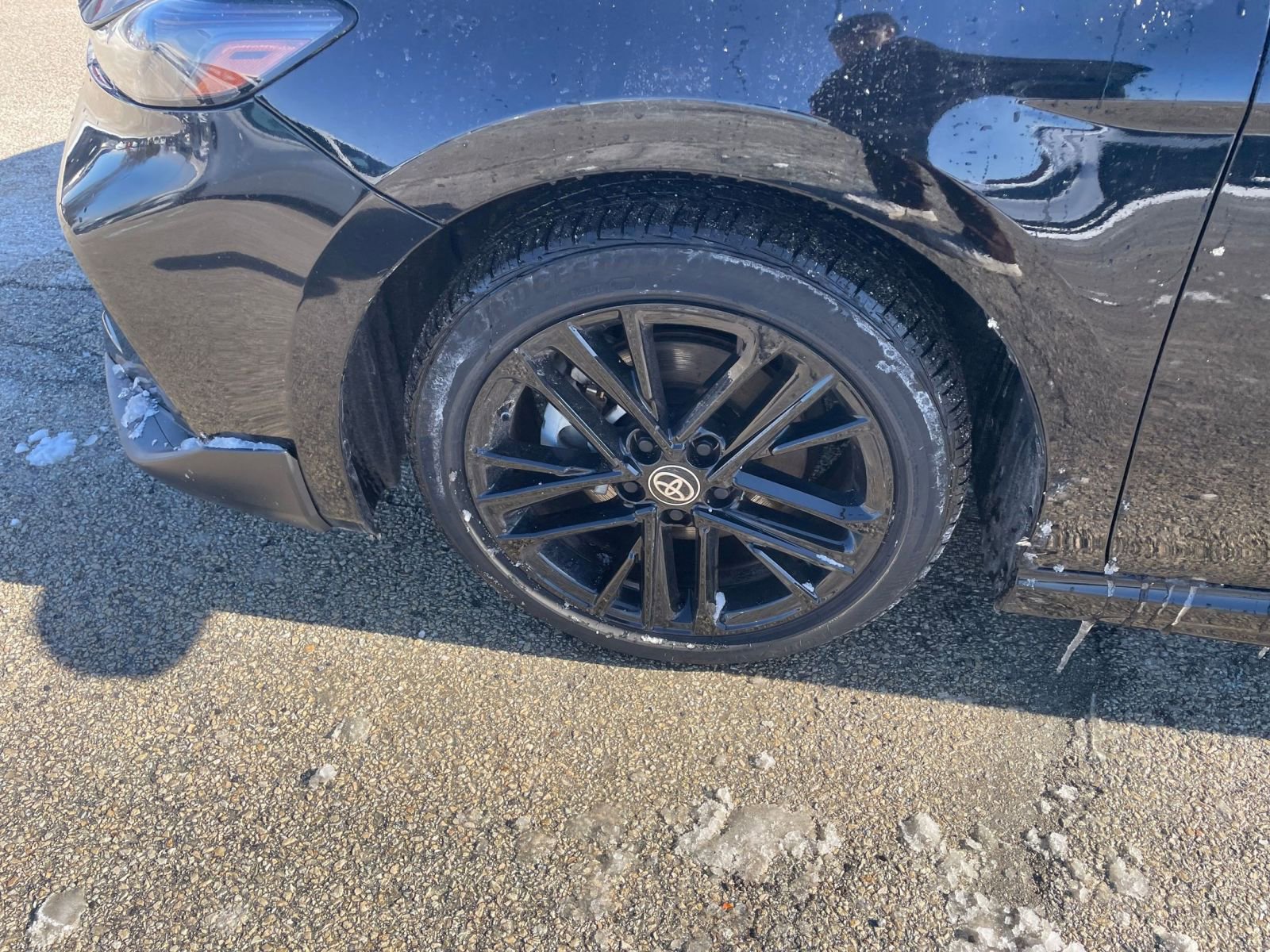 Used 2025 Toyota Camry SE image 30