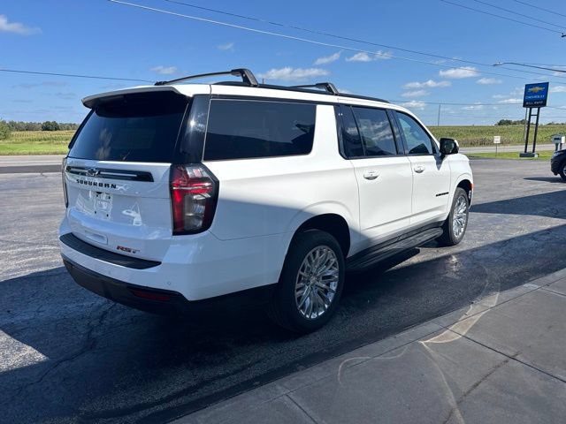Used 2024 Chevrolet Suburban RST w/ Luxury Package AWD/4WD image 4