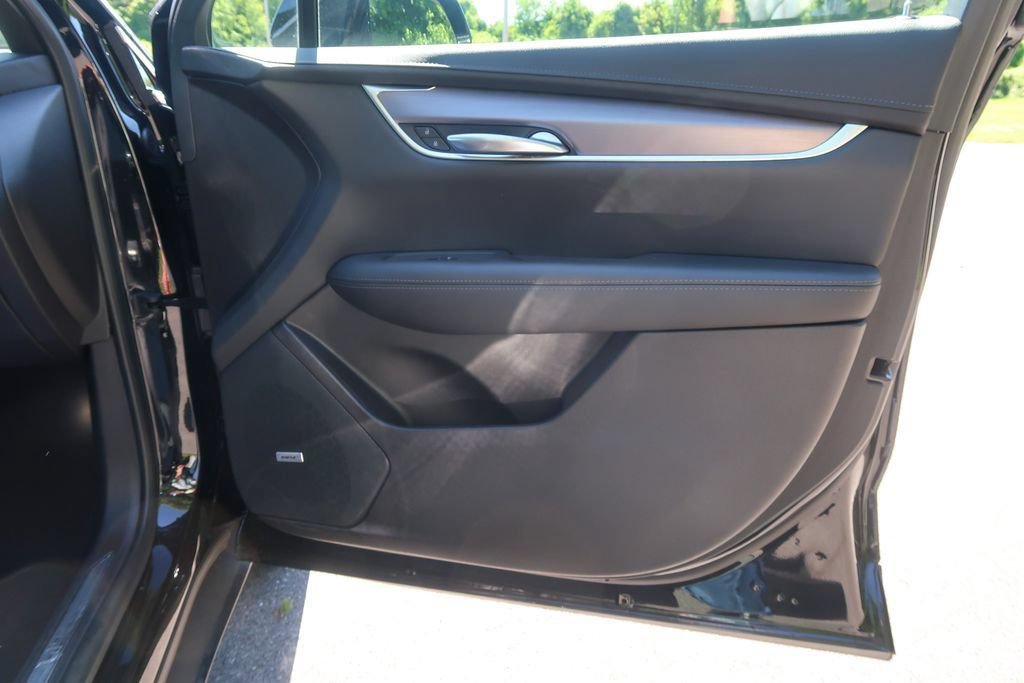 Used 2023 Cadillac XT5 Luxury AWD/4WD image 21