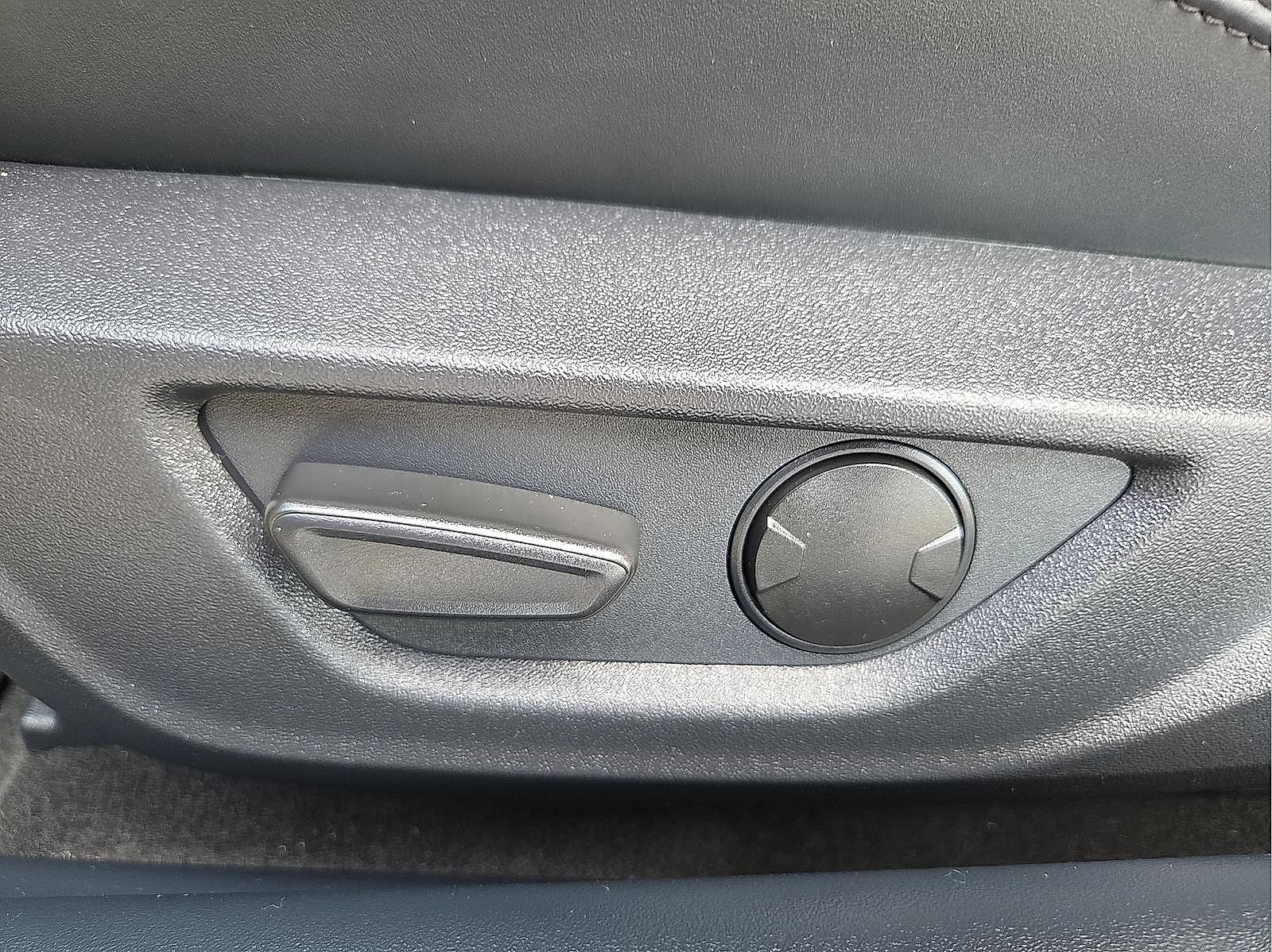 Certified 2024 Ford Mustang Coupe RWD image 40