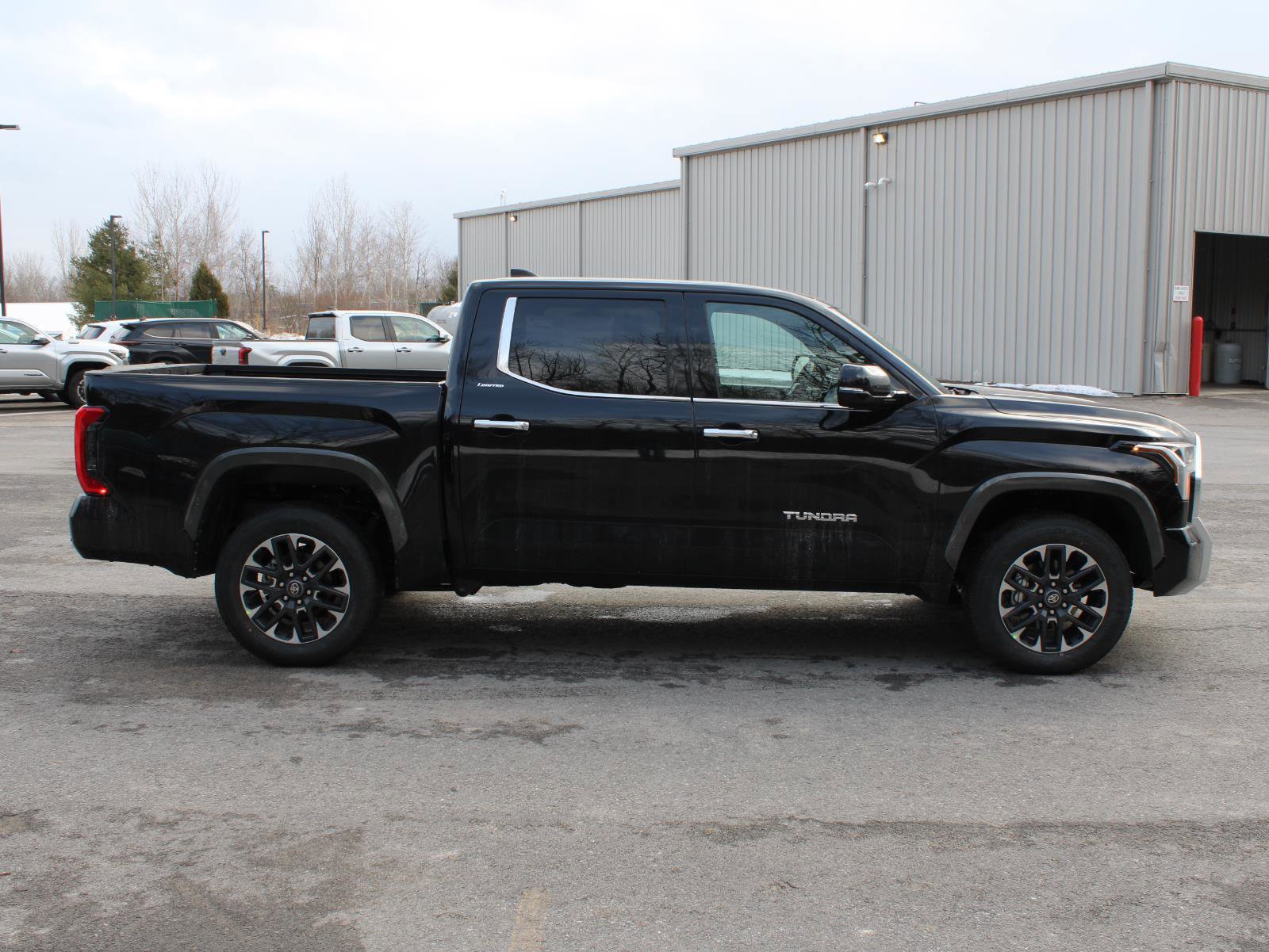 New 2026 Toyota Tundra Limited image 4