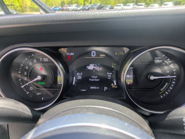 Used 2023 Jeep Wrangler Unlimited Sahara AWD/4WD image 25