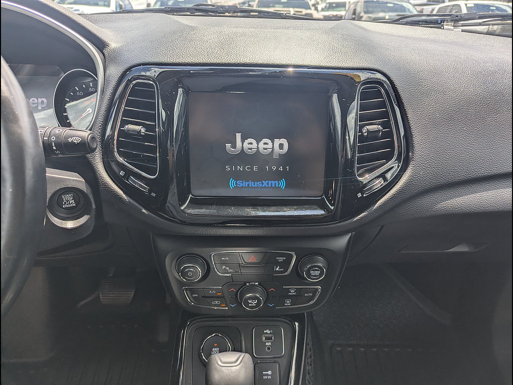 Used 2021 Jeep Compass Limited w/ Sun and Sound Group AWD/4WD image 29