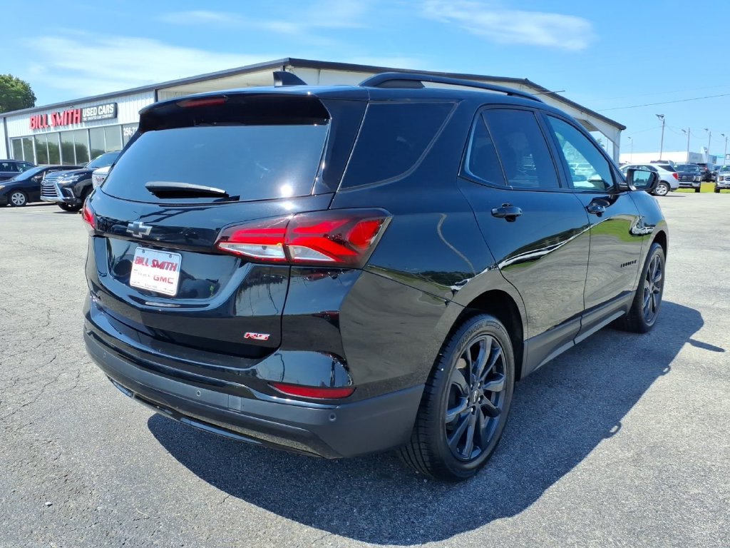 Used 2024 Chevrolet Equinox RS FWD image 7