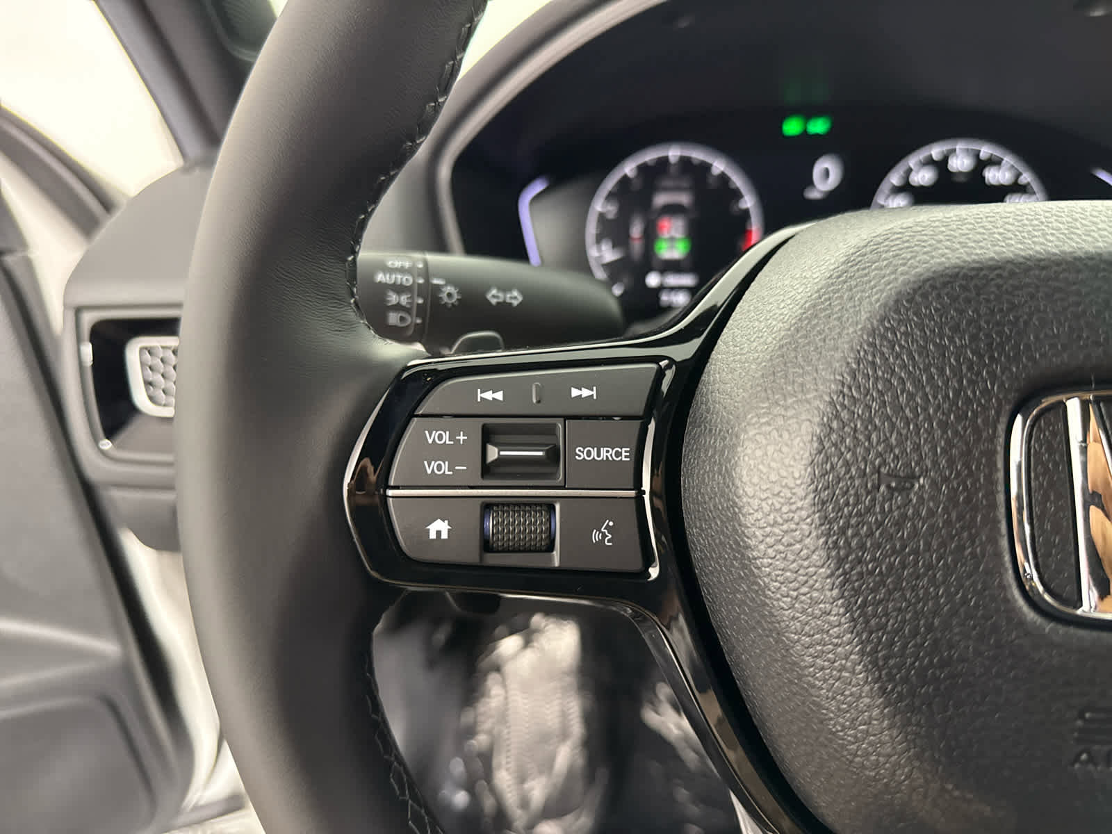 New 2025 Honda Civic Sport image 32