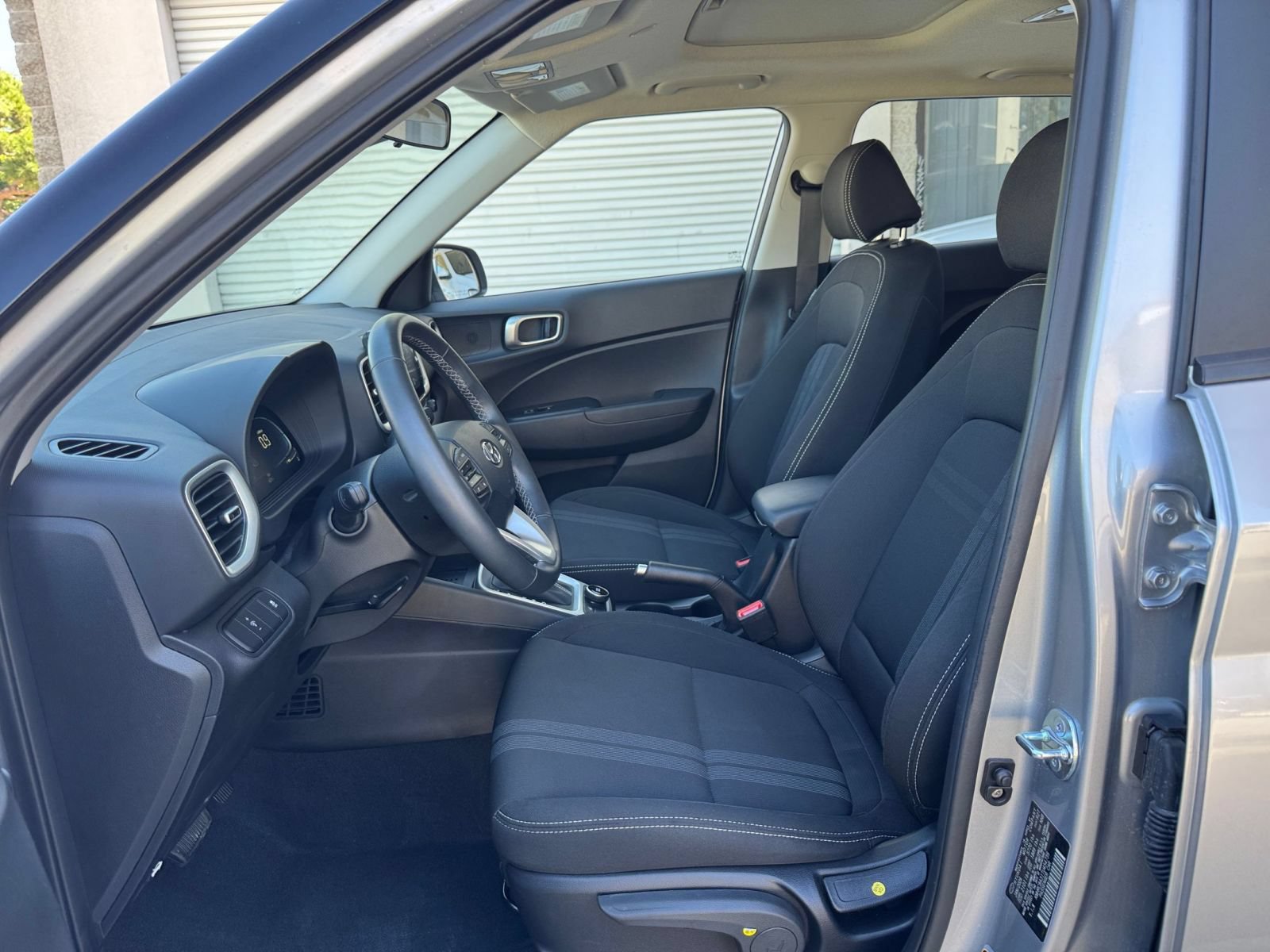 Used 2026 Hyundai Venue SEL FWD image 26