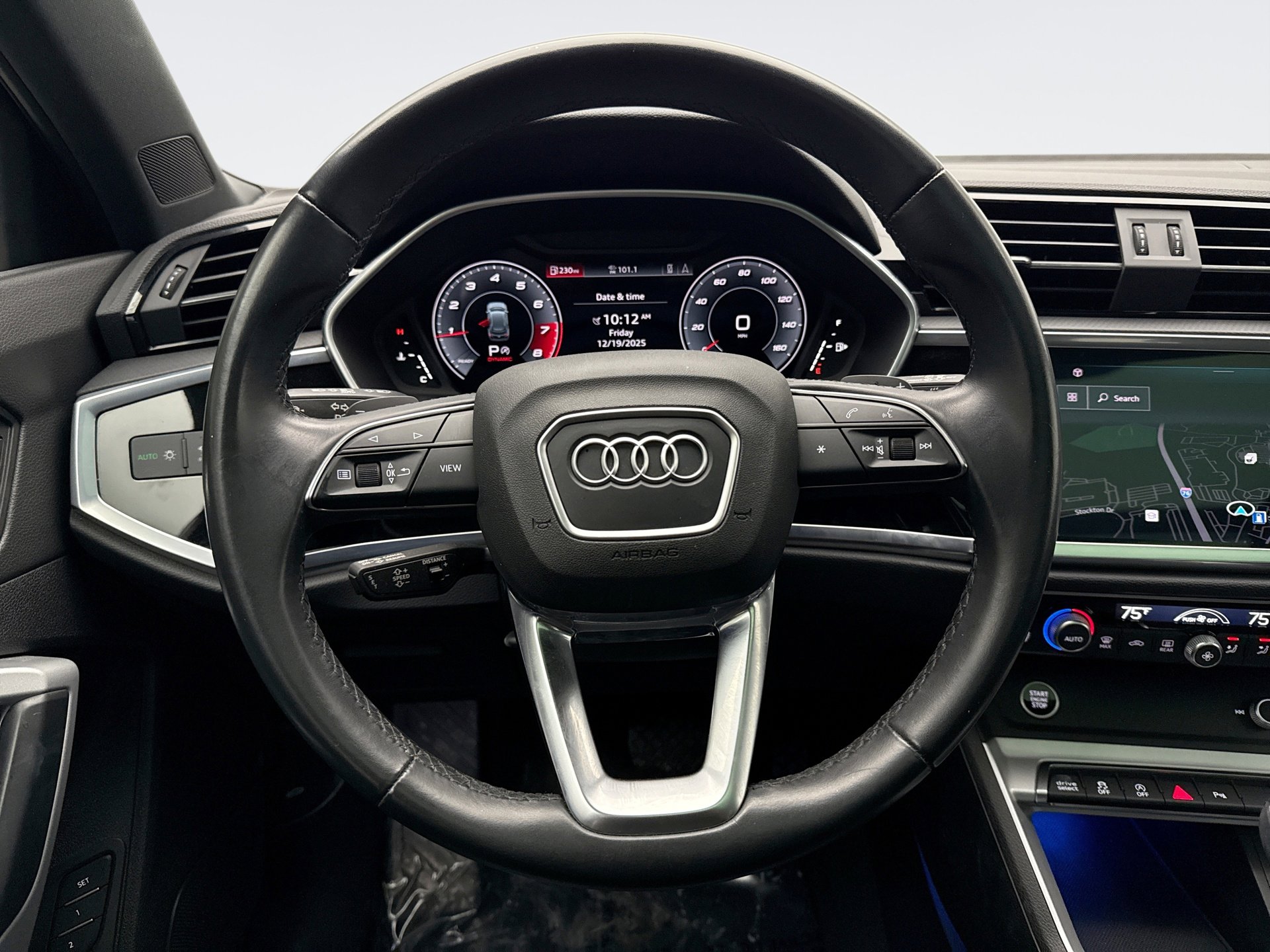 Used 2022 Audi Q3 2.0T Premium Plus w/ Premium Plus Package image 12