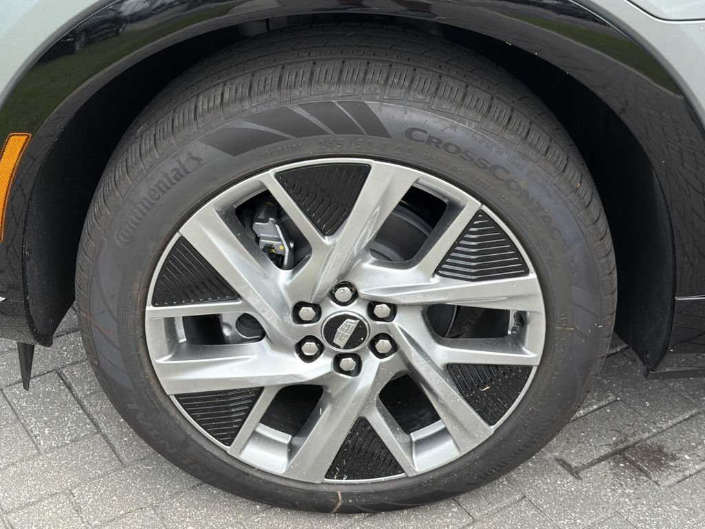 New 2027 Cadillac Optiq Luxury AWD/4WD image 31