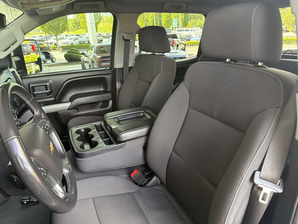 Certified 2018 Chevrolet Silverado 1500 LT w/ All Star Edition AWD/4WD image 19