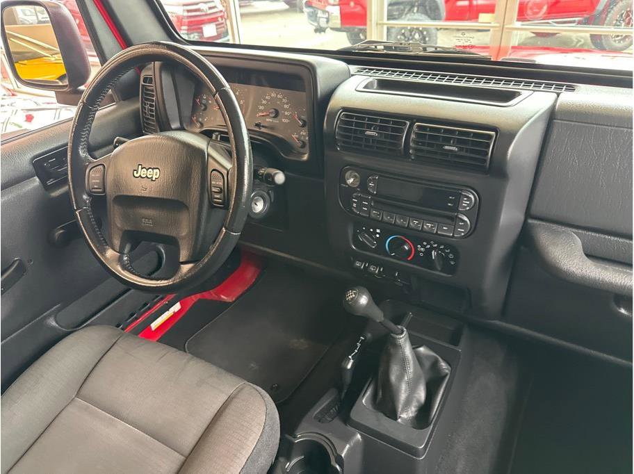 Used 2006 Jeep Wrangler Unlimited w/ Security Group image 49