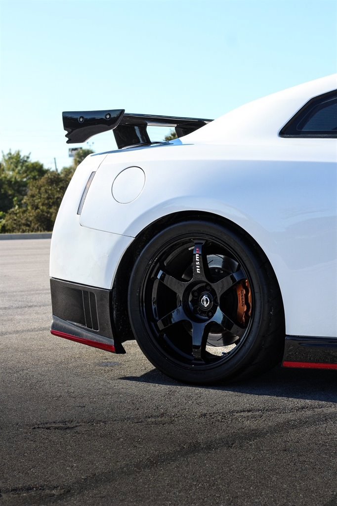 Used 2013 Nissan GT-R Premium AWD/4WD image 13
