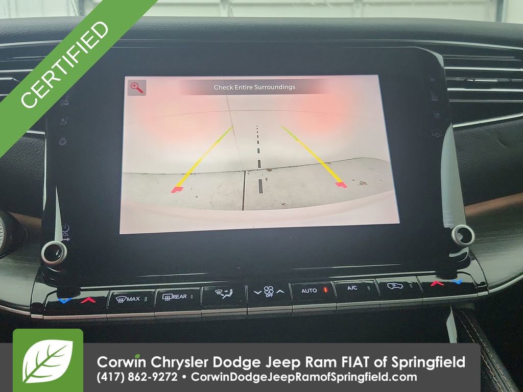 Certified 2024 Jeep Wagoneer L Series III w/ Flexible Seating Group image 25