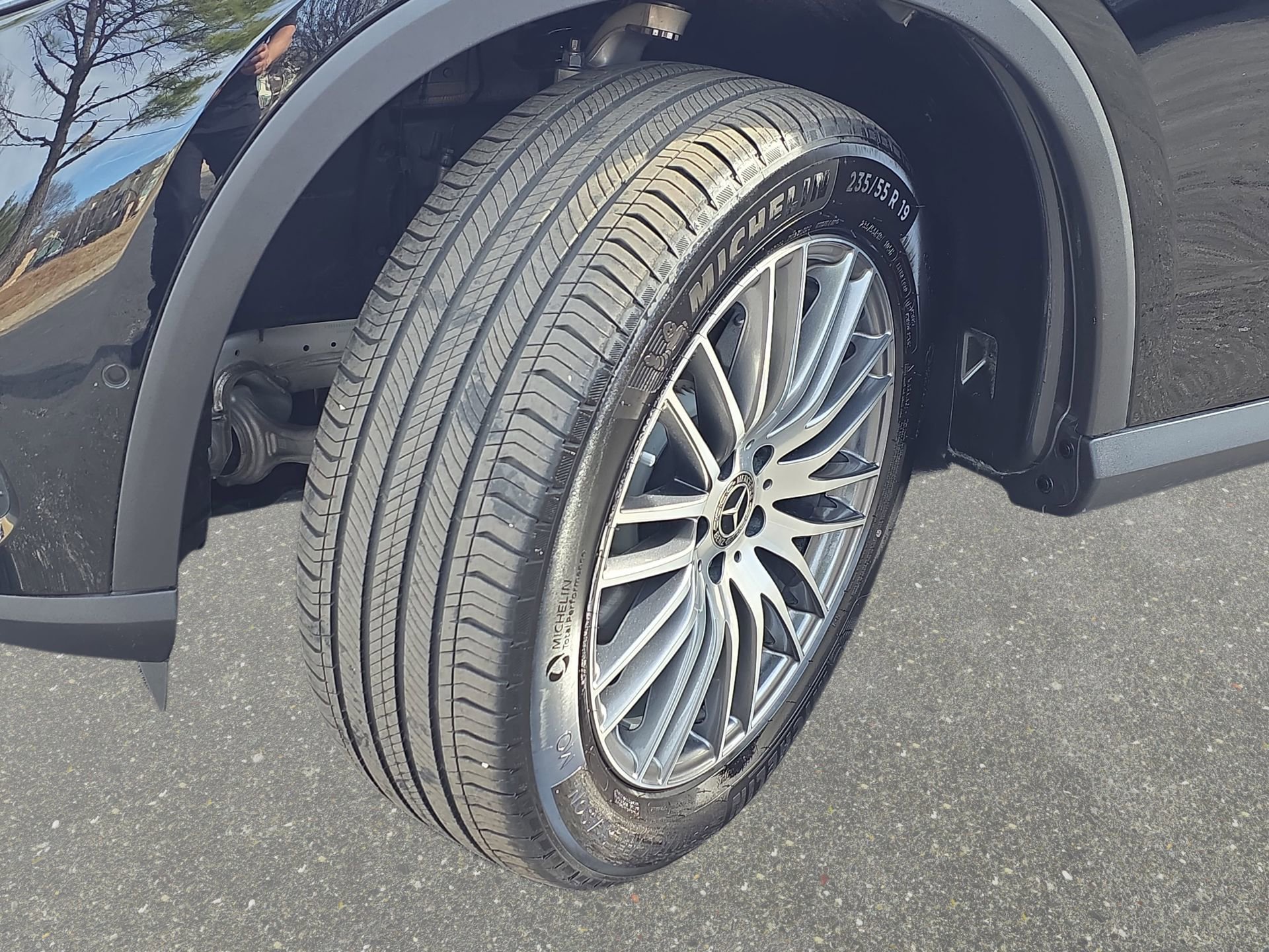 Certified 2025 Mercedes-Benz GLC 300 4MATIC image 31