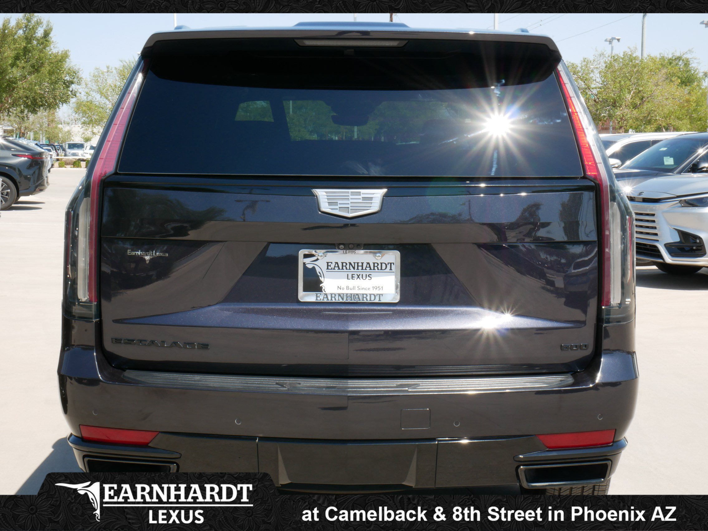 Used 2022 Cadillac Escalade Sport w/ Touring Package AWD/4WD image 7