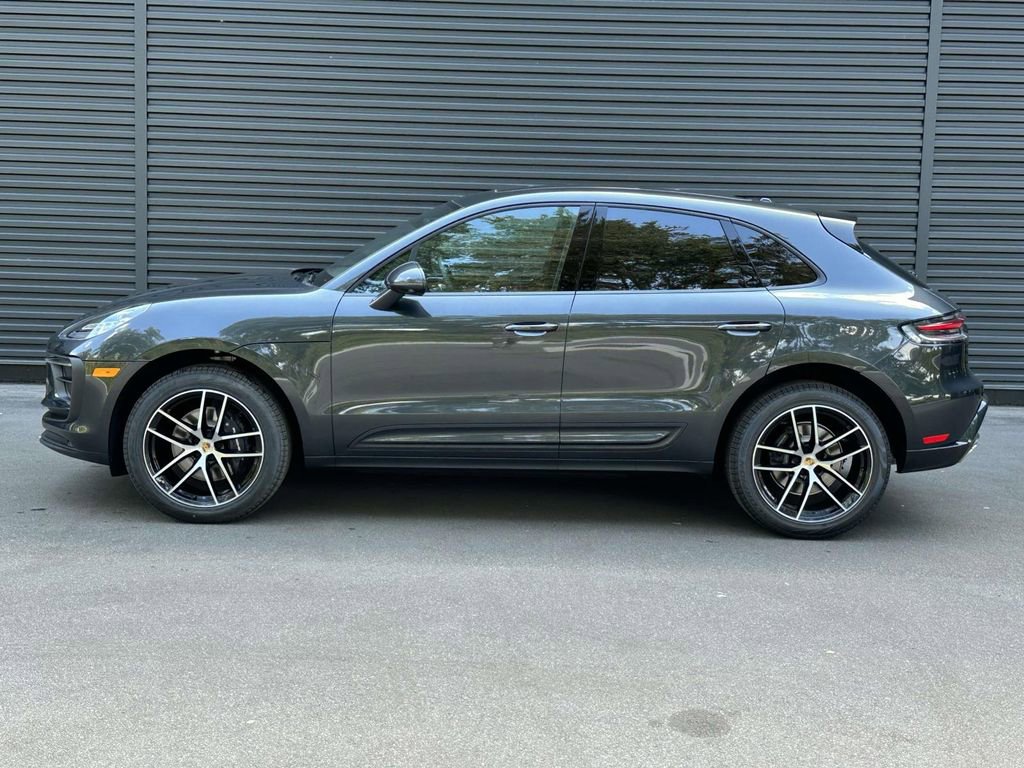 Certified 2026 Porsche Macan Turbo AWD/4WD image 2