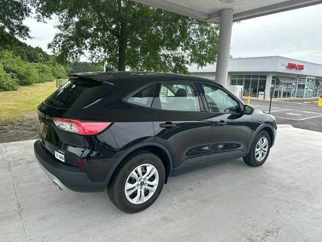 Used 2022 Ford Escape S AWD/4WD image 3