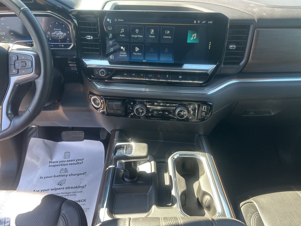 Used 2024 Chevrolet Silverado 1500 High Country w/ Technology Package AWD/4WD image 19