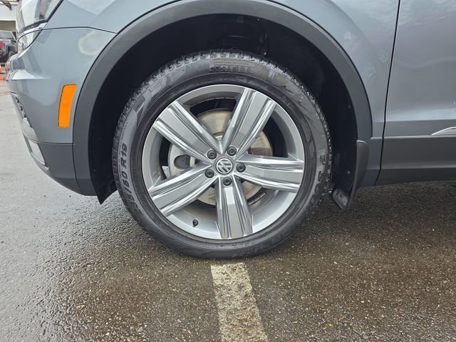 Used 2019 Volkswagen Tiguan SEL Premium image 30