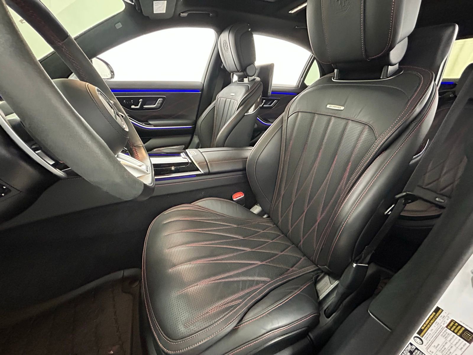 Used 2024 Mercedes-Benz S 63 AMG S image 28