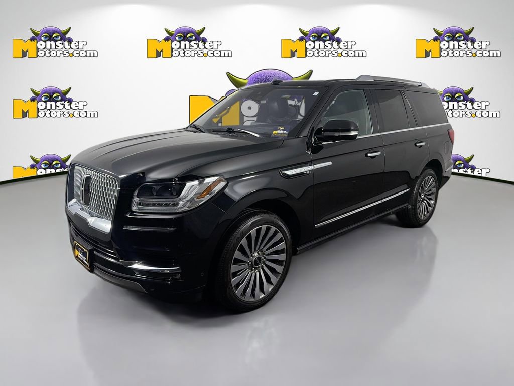Used 2019 Lincoln Navigator Reserve image 1