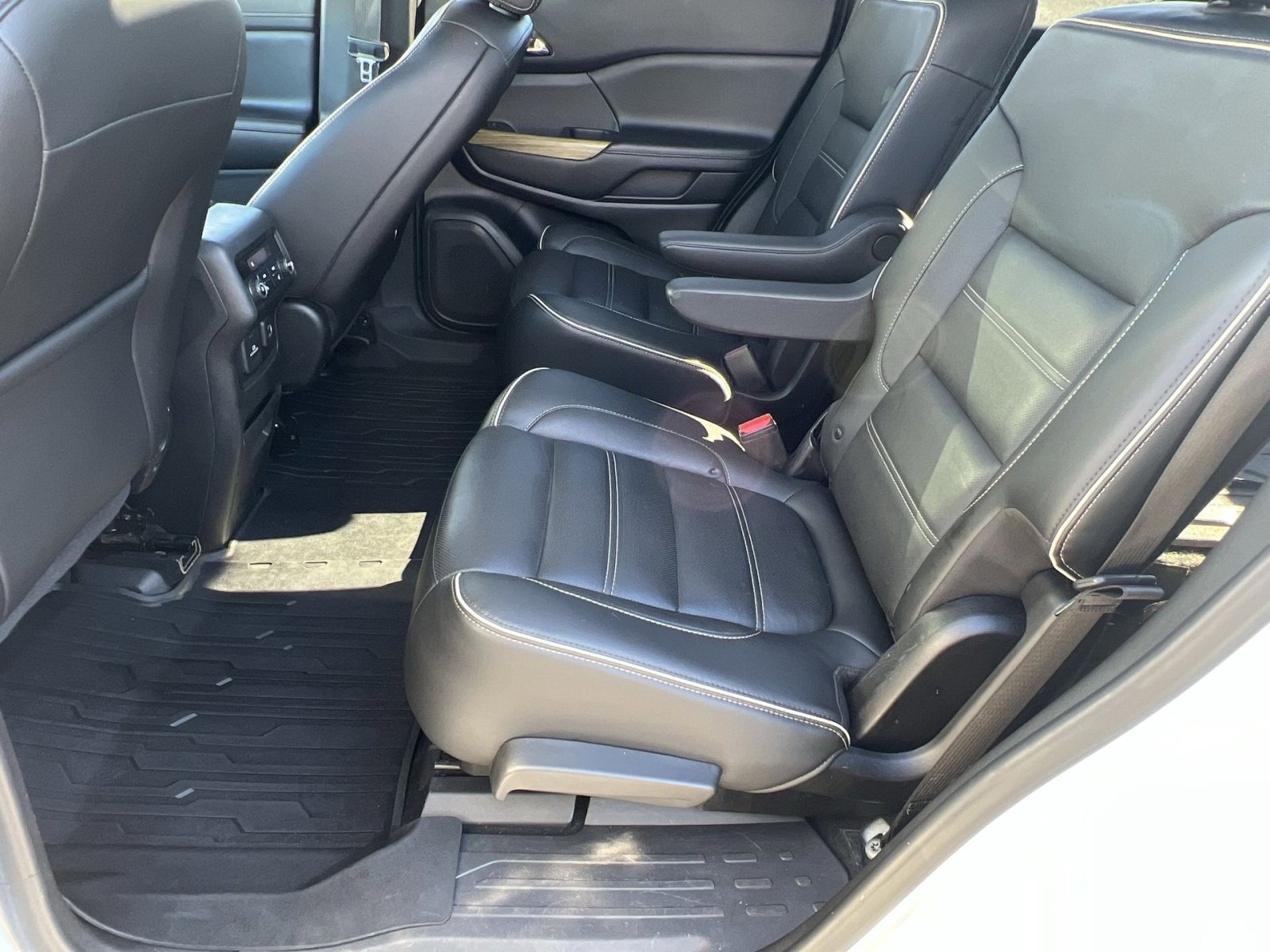 Used 2019 GMC Acadia Denali w/ Technology Package image 26