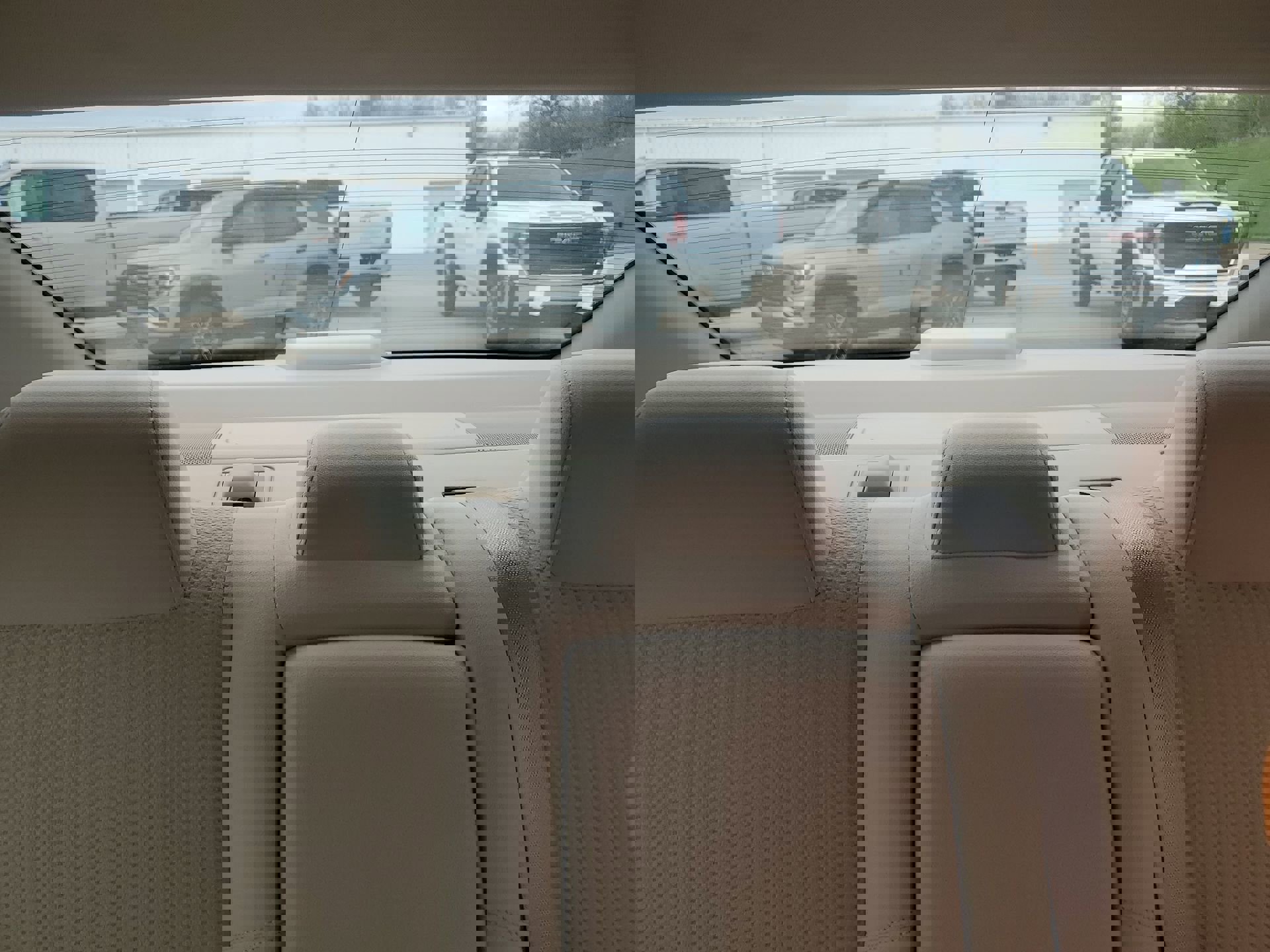 Used 2014 Nissan Altima 2.5 SV w/ Convenience Package image 14