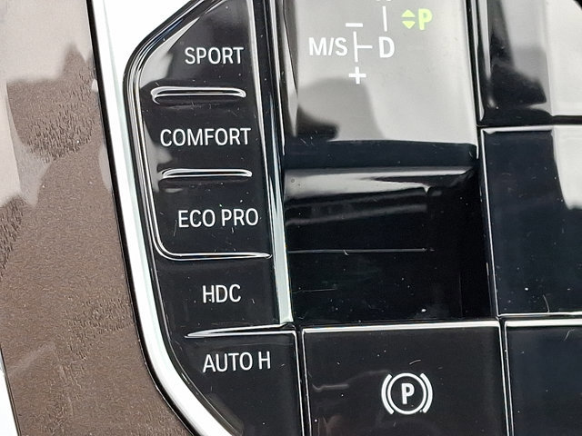 Certified 2022 BMW X5 xDrive40i w/ M Sport Package image 30