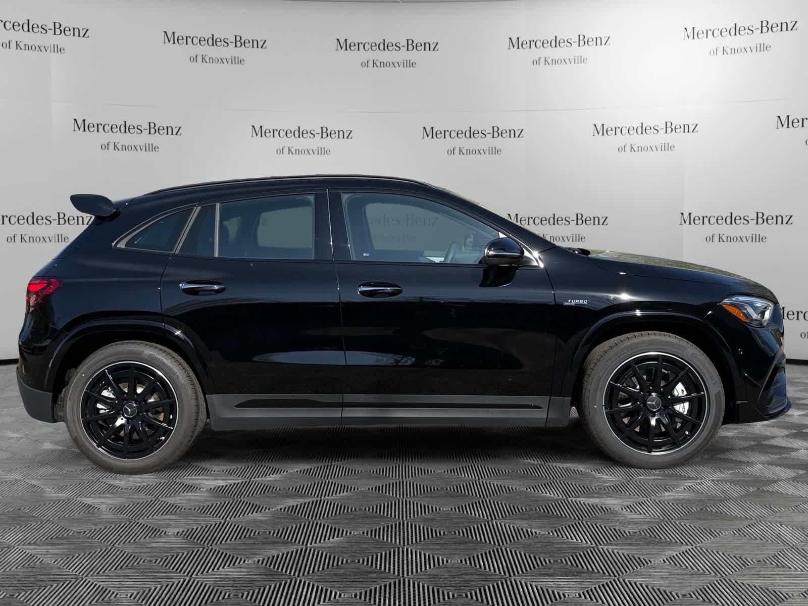 Used 2026 Mercedes-Benz GLA 35 AMG 4MATIC image 6