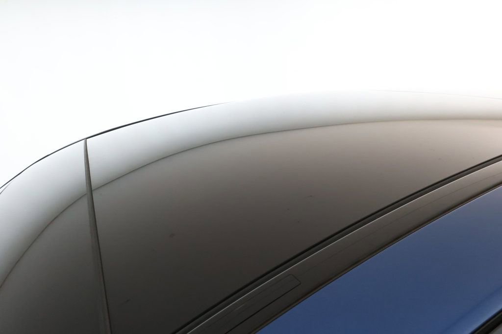 Used 2024 Mercedes-Benz GLC 300 4MATIC w/ AMG Line image 8