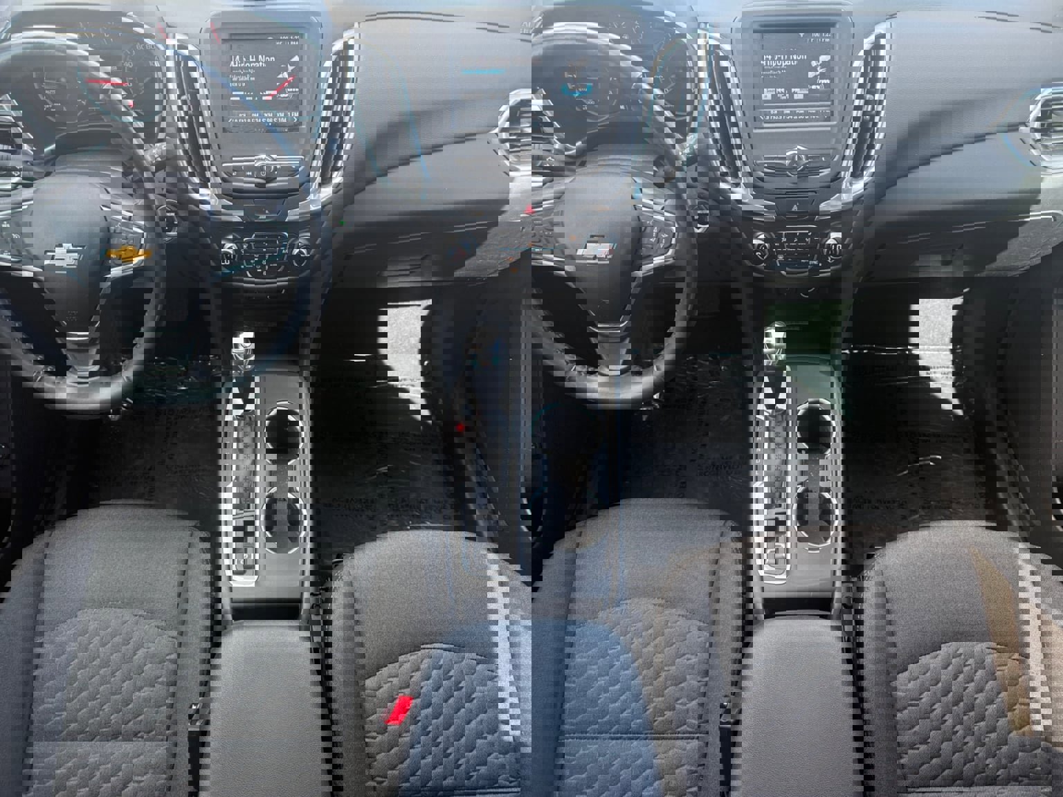 Used 2018 Chevrolet Equinox LT image 15