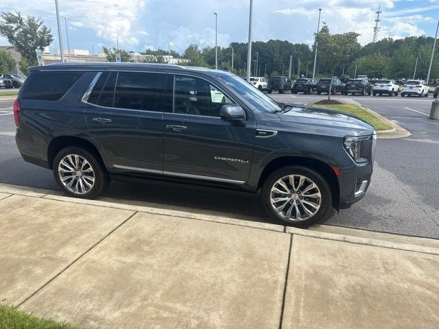 Used 2021 GMC Yukon Denali w/ Denali Premium Package RWD image 5