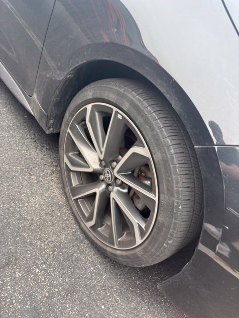 Used 2022 Toyota Corolla XSE FWD image 4
