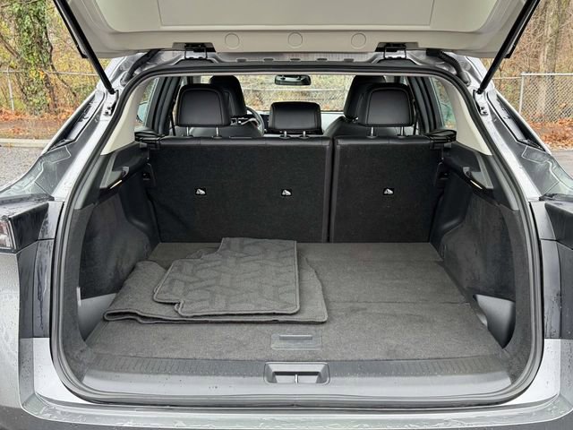 Used 2023 Nissan Ariya FWD image 11