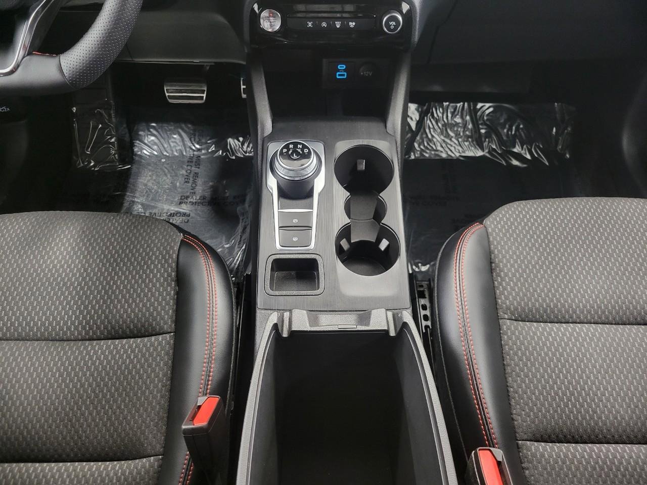 Used 2023 Ford Escape ST-Line w/ Tech Pack #1 image 17