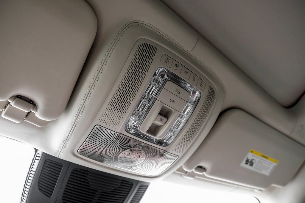 Used 2022 Mercedes-Benz Maybach GLS 600 4MATIC image 22