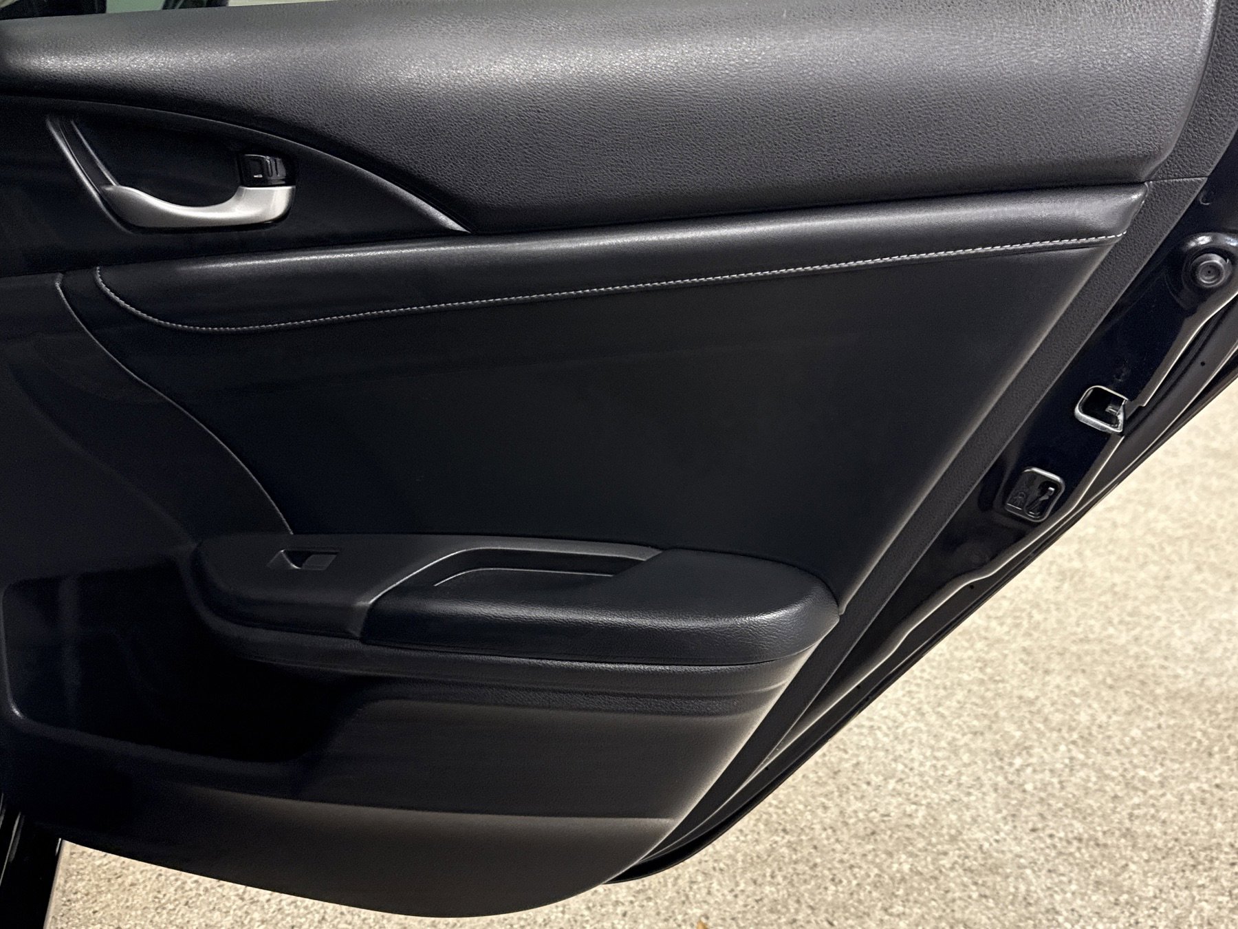 Used 2021 Honda Insight Touring image 18