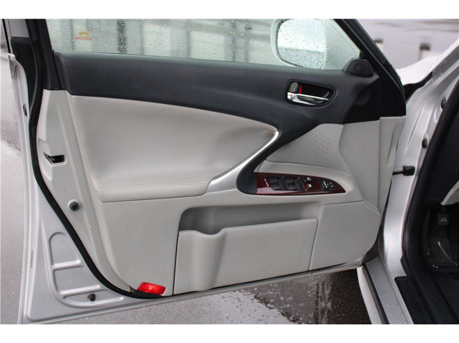 Used 2008 Lexus IS 250 RWD image 7