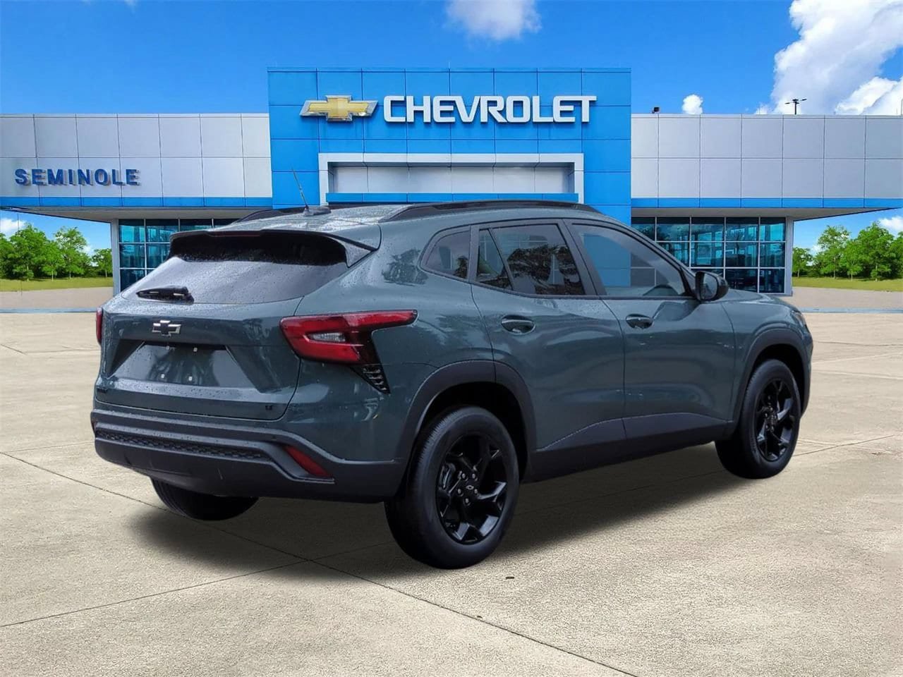 New 2026 Chevrolet Trax LT w/ Driver Confidence Package FWD image 4