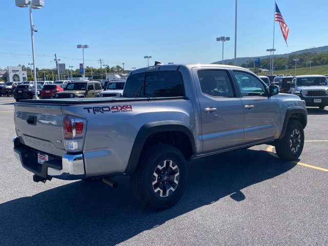 Used 2021 Toyota Tacoma TRD Off-Road AWD/4WD image 5