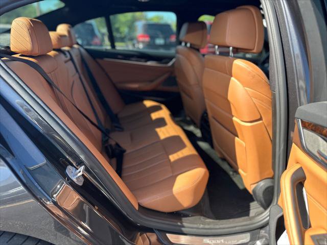 Used 2017 BMW 540i RWD image 19