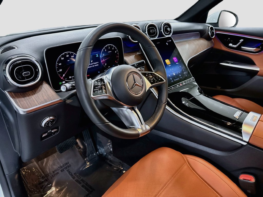 Certified 2026 Mercedes-Benz GLC 300 4MATIC image 9