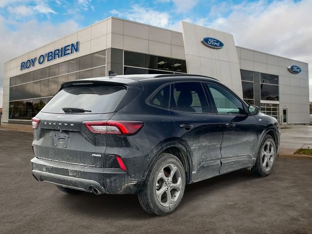 Certified 2024 Ford Escape ST-Line w/ Tech Pack #1 image 4