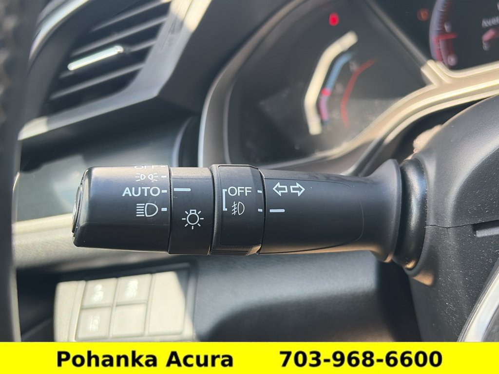 Used 2021 Honda Civic Sport Touring image 10