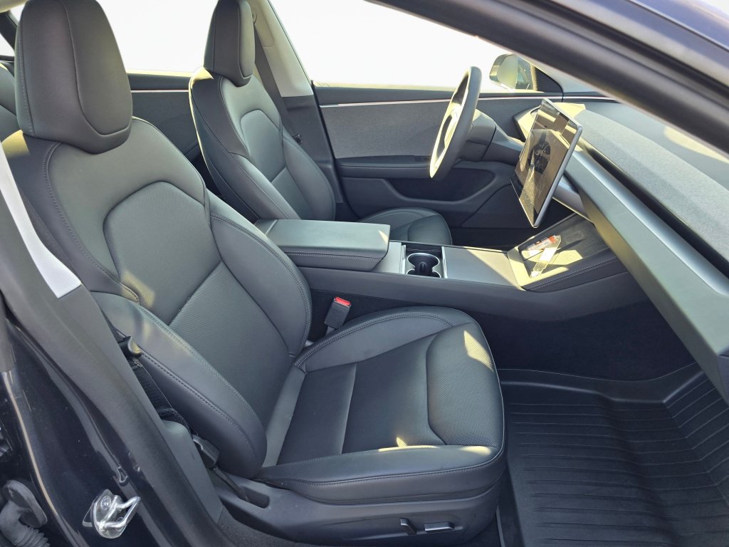 Used 2024 Tesla Model 3 Standard Range RWD image 24