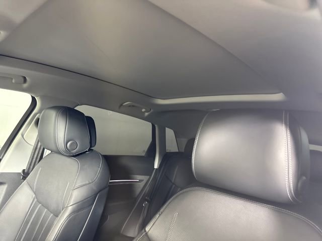 Used 2019 Audi e-tron Prestige w/ Prestige Package image 12